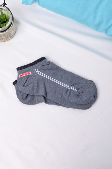  - Γκρι Μελανζ