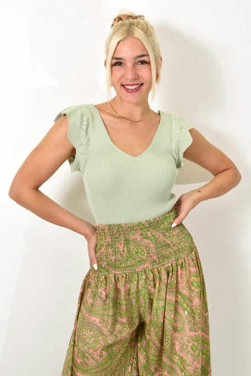  - Τοπ με κοντό μανίκι βολάν για ανοιξιάτικες & καλοκαιρινές εμφανίσεις σε φυστικί