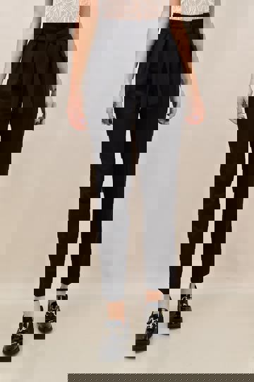  - Γυναικείο υφασμάτινo παντελόνι με ζώνη μαύρο